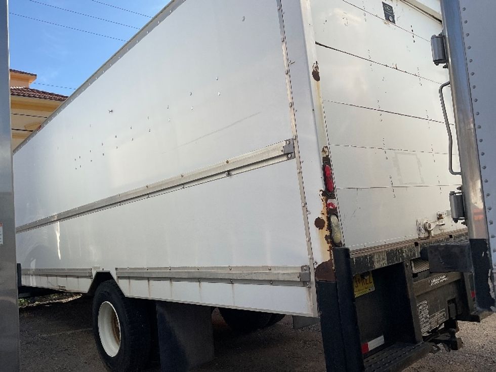 Medium Duty Box Truck-Light and Medium Duty Trucks-International-2007-4300-Albuquerque-NM-349,020\n\t\tmiles-$ 5,000 - Image 4