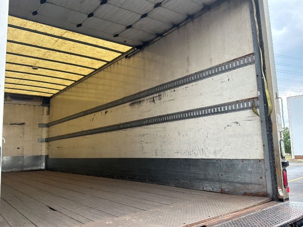 Medium Duty Box Truck-Light and Medium Duty Trucks-International-2010-4300-Aurora-CO-362,685\n\t\tmiles-$ 13,250 - Image 12