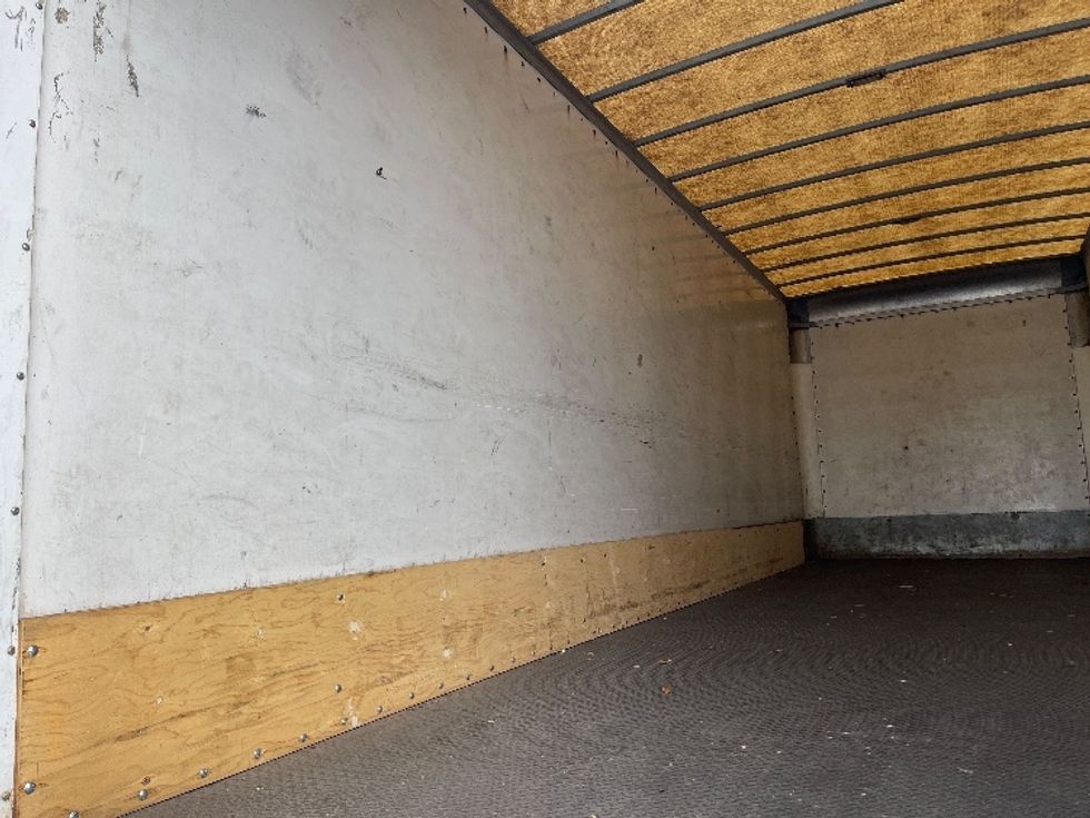 Medium Duty Box Truck-Light and Medium Duty Trucks-International-2011-4300-Santa Ana-CA-164,011\n\t\tmiles-$ 17,500 - Image 11