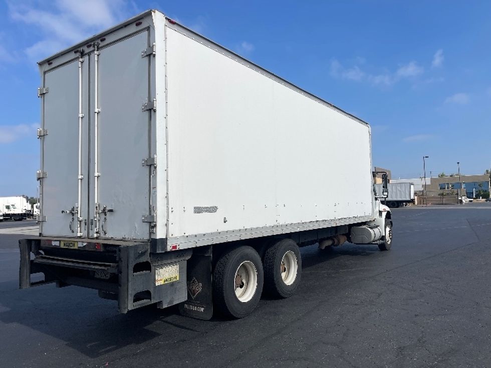 Medium Duty Box Truck-Light and Medium Duty Trucks-International-2011-4300-Santa Ana-CA-164,011\n\t\tmiles-$ 17,500 - Image 13