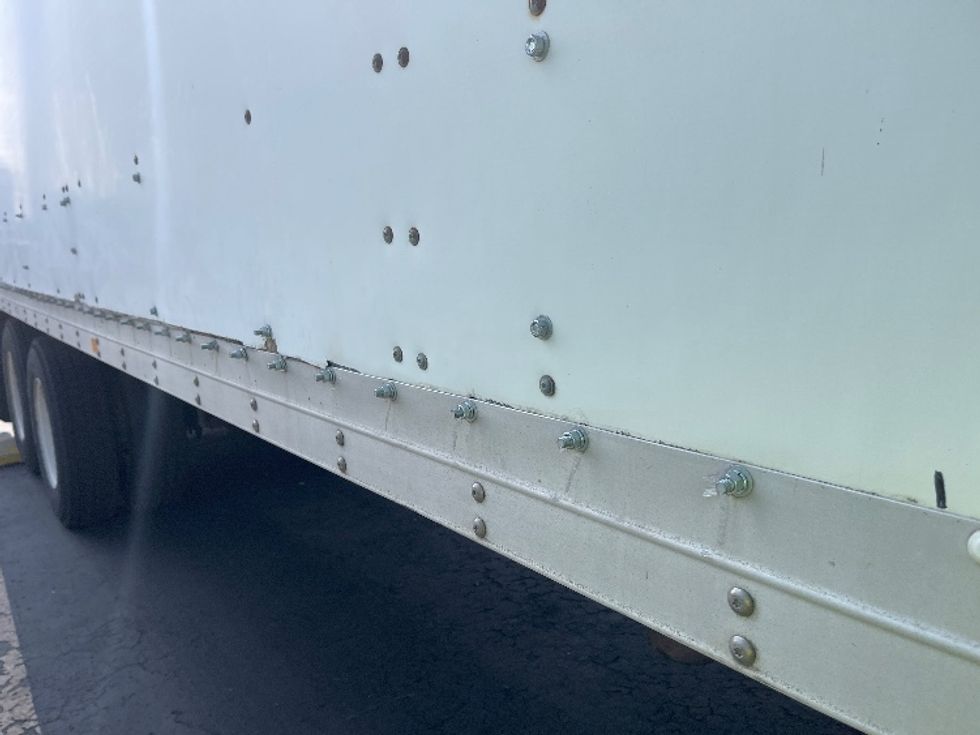 Medium Duty Box Truck-Light and Medium Duty Trucks-International-2011-4300-Santa Ana-CA-164,011\n\t\tmiles-$ 17,500 - Image 25