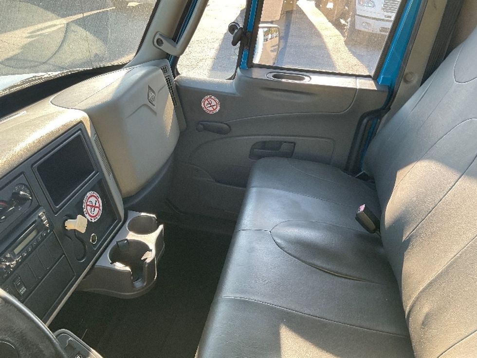 Medium Duty Box Truck-Light and Medium Duty Trucks-International-2012-4300-Fort Wayne-IN-148,364\n\t\tmiles-$ 10,000 - Image 18