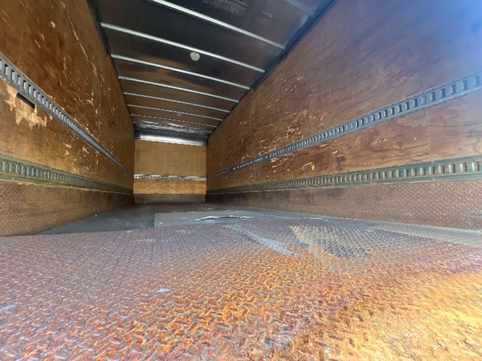 Medium Duty Box Truck-Light and Medium Duty Trucks-International-2012-4300-Melrose Park-IL-233,838\n\t\tmiles-$ 9,500 - Image 12