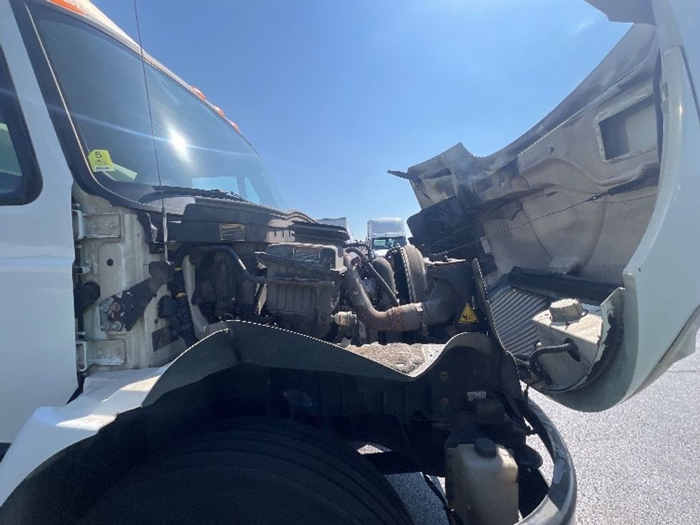 Medium Duty Box Truck-Light and Medium Duty Trucks-International-2012-4300-Melrose Park-IL-233,838\n\t\tmiles-$ 9,500 - Image 23