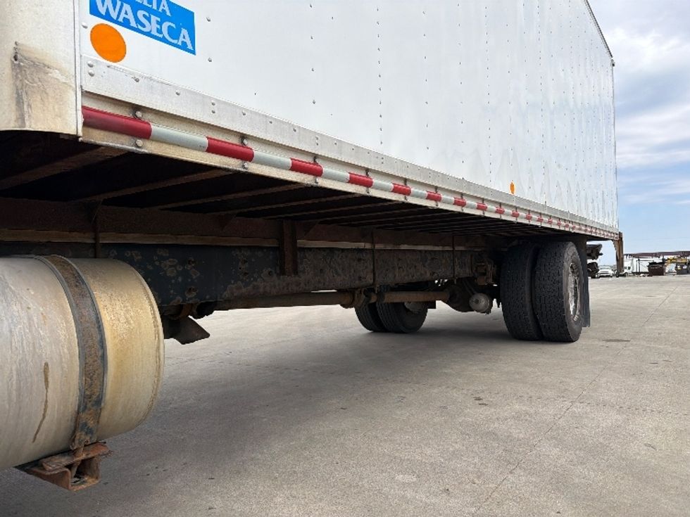 Medium Duty Box Truck-Light and Medium Duty Trucks-International-2012-4400-West Fargo-ND-336,236\n\t\tmiles-$ 8,500 - Image 5