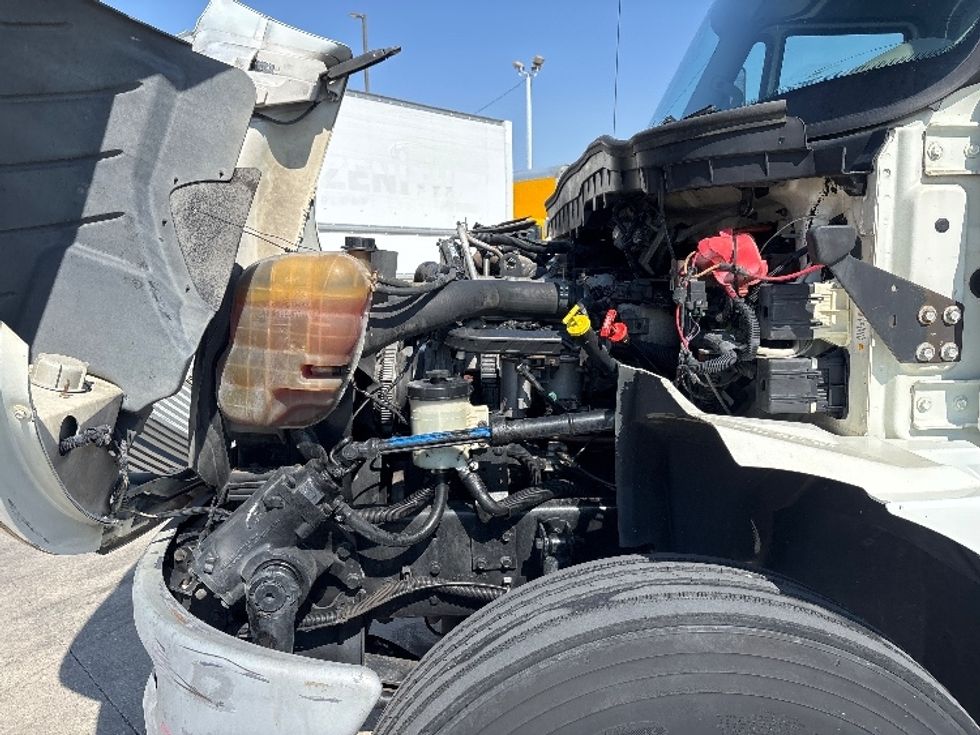 Medium Duty Box Truck-Light and Medium Duty Trucks-International-2013-4300-Arlington-TX-196,283\n\t\tmiles-$ 24,000 - Image 24