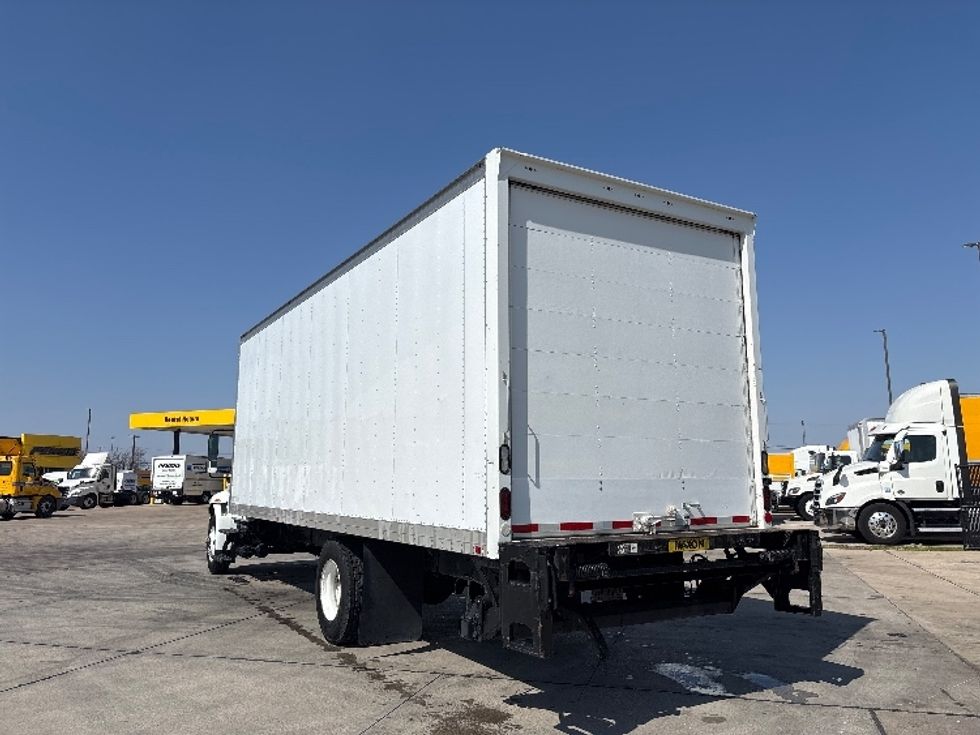Medium Duty Box Truck-Light and Medium Duty Trucks-International-2013-4300-Arlington-TX-196,283\n\t\tmiles-$ 24,000 - Image 6