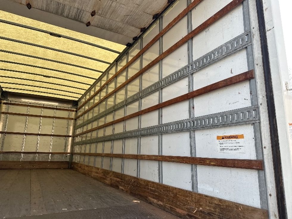 Medium Duty Box Truck-Light and Medium Duty Trucks-International-2014-4300-Bloomington-IN-231,765\n\t\tmiles-$ 10,000 - Image 12