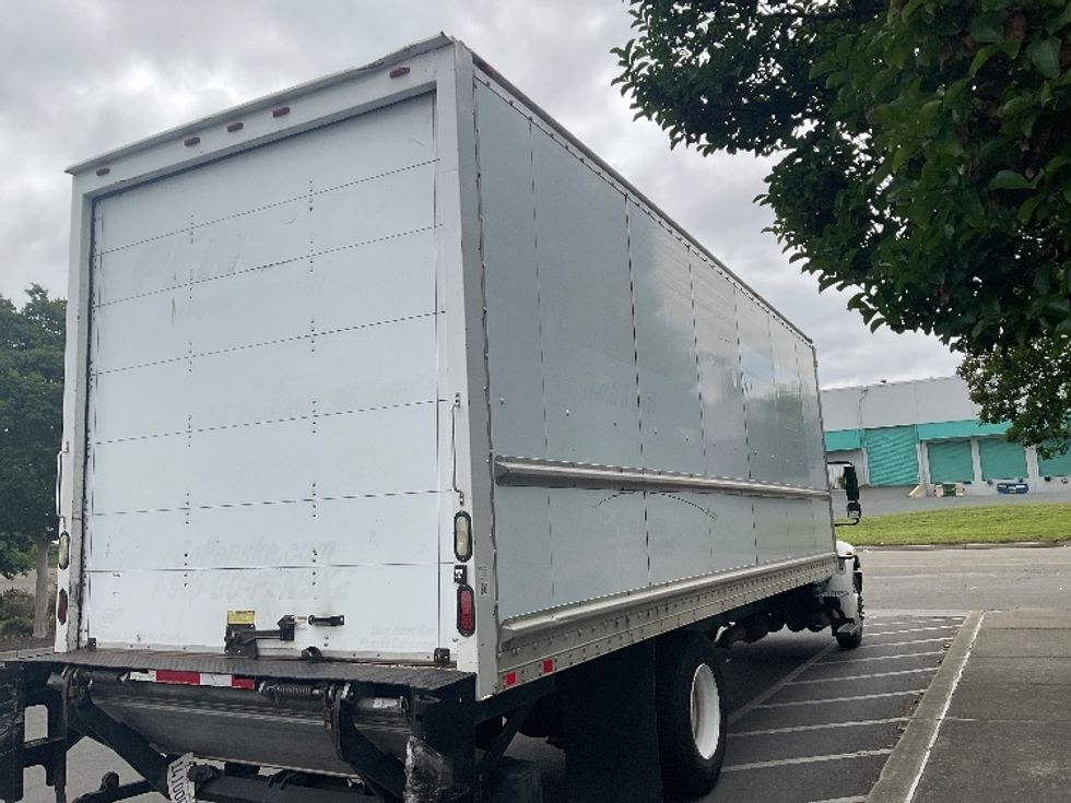 Medium Duty Box Truck-Light and Medium Duty Trucks-International-2014-4300-Hayward-CA-332,692\n\t\tmiles-$ 12,500 - Image 13