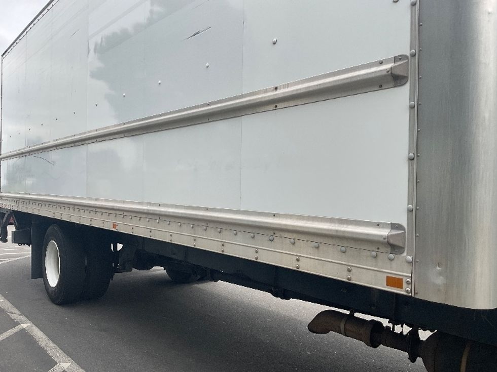 Medium Duty Box Truck-Light and Medium Duty Trucks-International-2014-4300-Hayward-CA-332,692\n\t\tmiles-$ 12,500 - Image 26