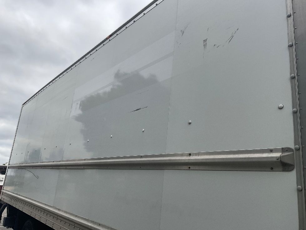 Medium Duty Box Truck-Light and Medium Duty Trucks-International-2014-4300-Hayward-CA-332,692\n\t\tmiles-$ 12,500 - Image 28