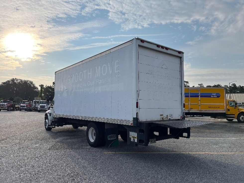 Medium Duty Box Truck-Light and Medium Duty Trucks-International-2014-4300-Summerville-SC-207,036\n\t\tmiles-$ 32,500 - Image 6