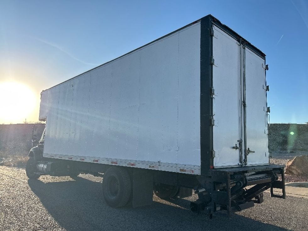 Medium Duty Box Truck-Light and Medium Duty Trucks-International-2015-4300-El Paso-TX-324,377\n\t\tmiles-$ 21,000 - Image 6
