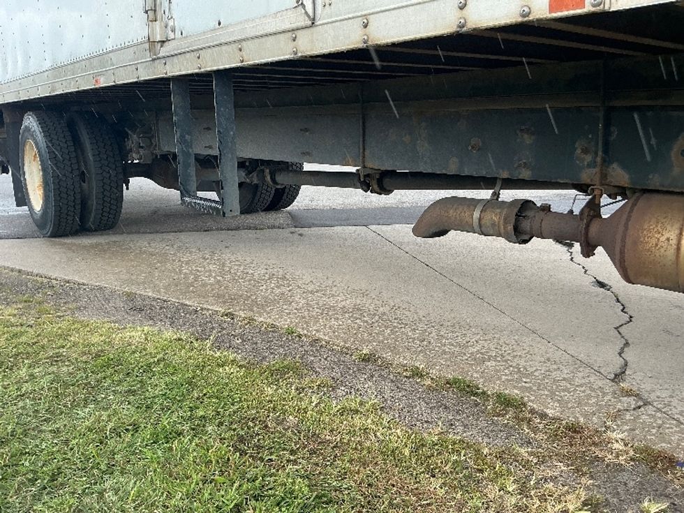 Medium Duty Box Truck-Light and Medium Duty Trucks-International-2015-4300-Elkhart-IN-159,001\n\t\tmiles-$ 12,000 - Image 14