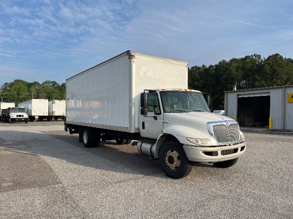 2015 International 4300 Medium Duty Box Truck