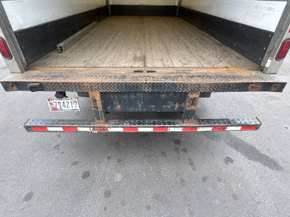 Medium Duty Box Truck-Light and Medium Duty Trucks-International-2016-4300LP-Capitol Heights-MD-73,507\n\t\tmiles-$ 38,500 - Image 10