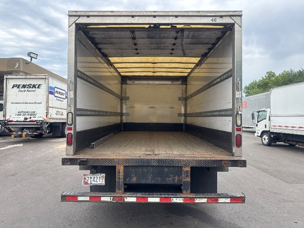 Medium Duty Box Truck-Light and Medium Duty Trucks-International-2016-4300LP-Capitol Heights-MD-73,507\n\t\tmiles-$ 38,500 - Image 9