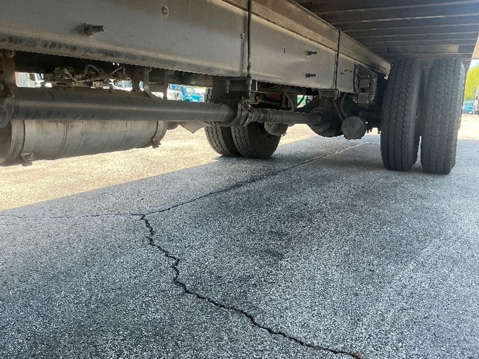 Medium Duty Box Truck-Light and Medium Duty Trucks-International-2017-4300-Austin-TX-215,835\n\t\tmiles-$ 10,000 - Image 5