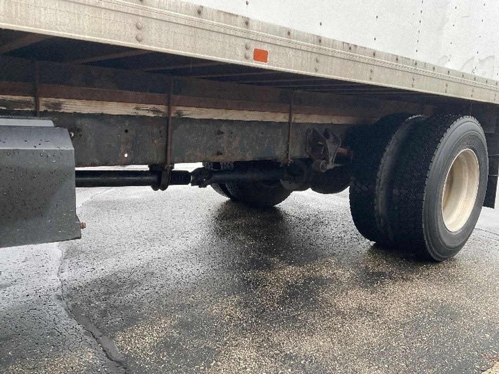 Medium Duty Box Truck-Light and Medium Duty Trucks-International-2017-4300-Milwaukee-WI-97,810\n\t\tmiles-$ 39,750 - Image 5