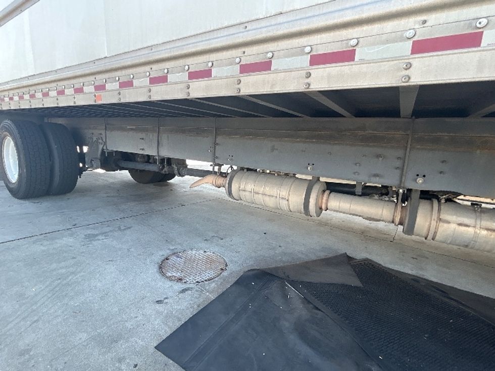 Medium Duty Box Truck-Light and Medium Duty Trucks-International-2017-4300-Torrance-CA-298,631\n\t\tmiles-$ 21,750 - Image 14