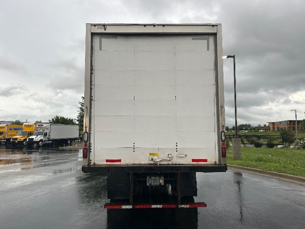 Medium Duty Box Truck-Light and Medium Duty Trucks-International-2017-4300-Windsor-WI-86,357\n\t\tmiles-$ 44,250 - Image 7