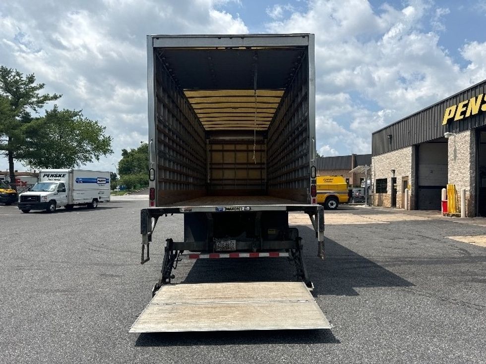Medium Duty Box Truck-Light and Medium Duty Trucks-International-2018-4300-Baltimore-MD-241,334\n\t\tmiles-$ 34,000 - Image 10