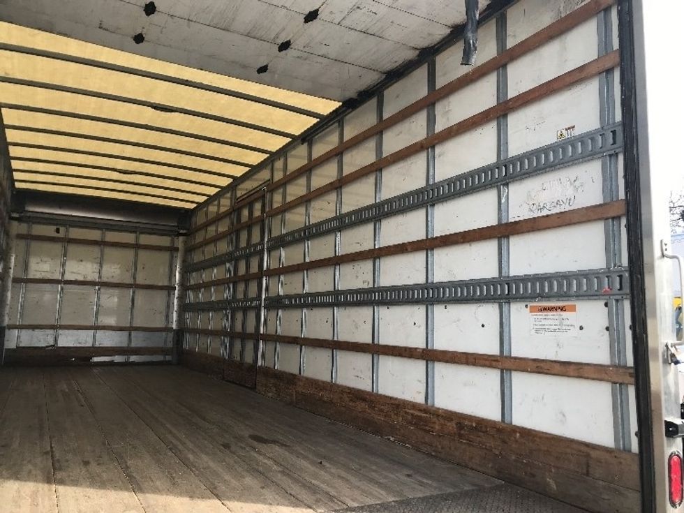 Medium Duty Box Truck-Light and Medium Duty Trucks-International-2018-4300-Baltimore-MD-241,334\n\t\tmiles-$ 34,000 - Image 11