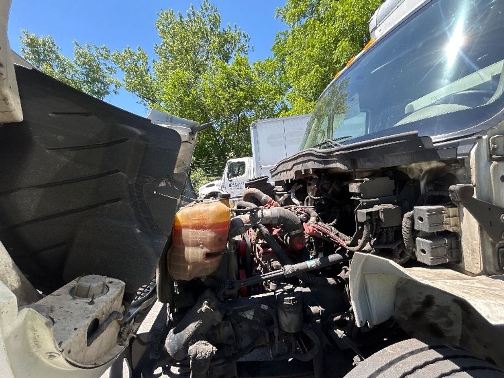 Medium Duty Box Truck-Light and Medium Duty Trucks-International-2018-4300-Baltimore-MD-241,334\n\t\tmiles-$ 34,000 - Image 22