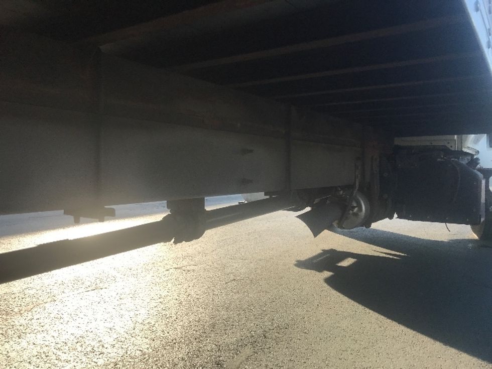 Medium Duty Box Truck-Light and Medium Duty Trucks-International-2018-4300-Bensalem-PA-174,877\n\t\tmiles-$ 48,000 - Image 14