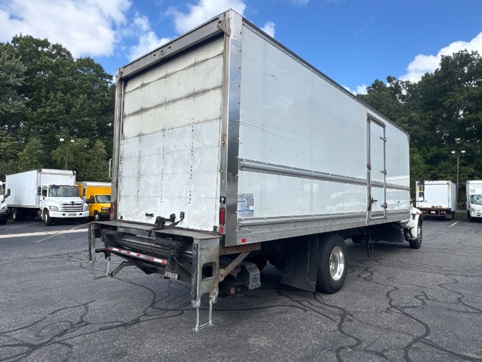 Medium Duty Box Truck-Light and Medium Duty Trucks-International-2018-4300-Braintree-MA-280,435\n\t\tmiles-$ 33,500 - Image 13