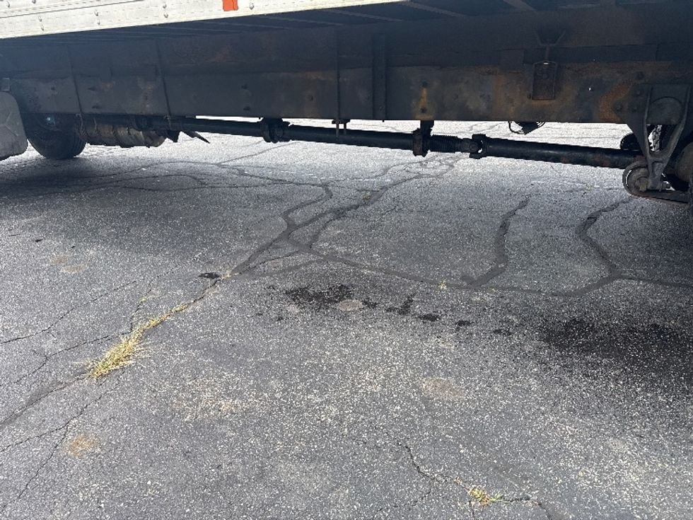 Medium Duty Box Truck-Light and Medium Duty Trucks-International-2018-4300-Braintree-MA-331,672\n\t\tmiles-$ 25,750 - Image 5