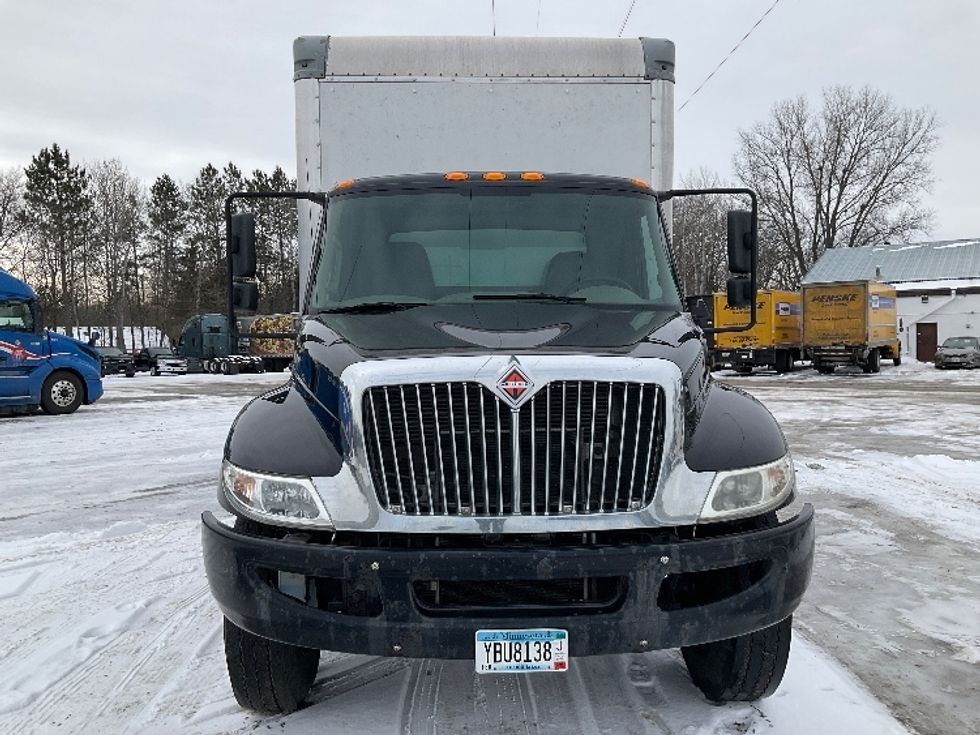 Medium Duty Box Truck-Light and Medium Duty Trucks-International-2018-4300-Brooklyn Park-MN-110,191\n\t\tmiles-$ 45,250 - Image 2