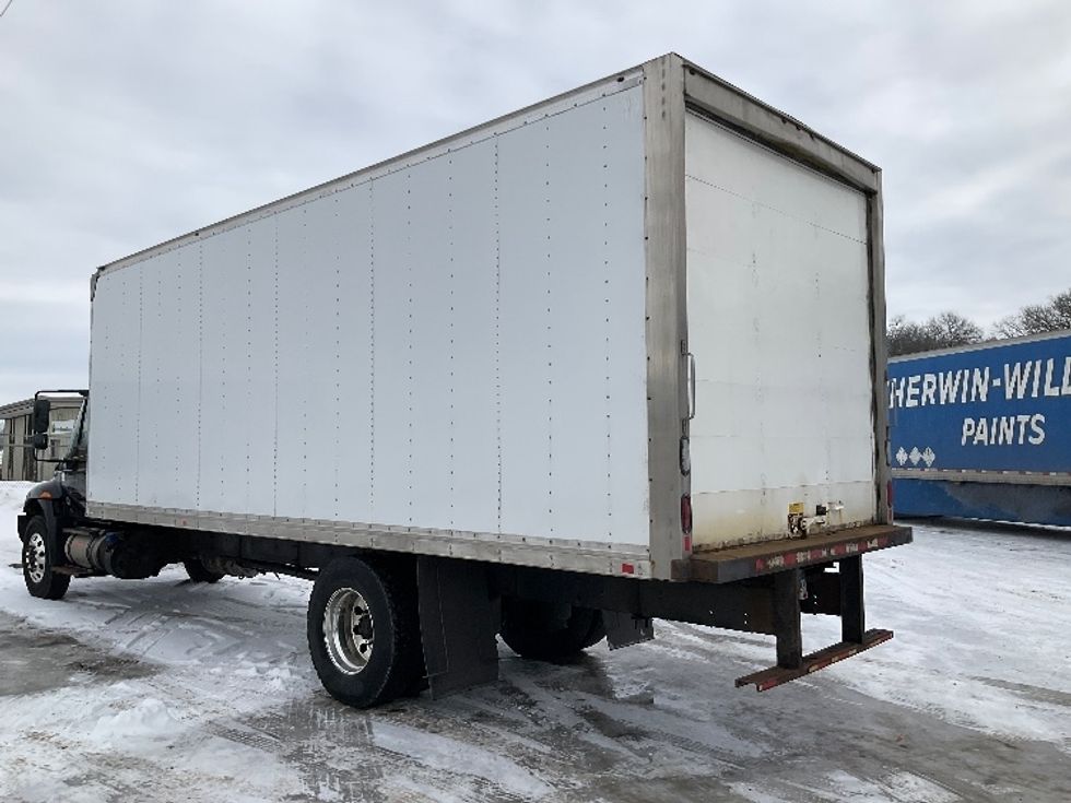 Medium Duty Box Truck-Light and Medium Duty Trucks-International-2018-4300-Brooklyn Park-MN-110,191\n\t\tmiles-$ 45,250 - Image 6