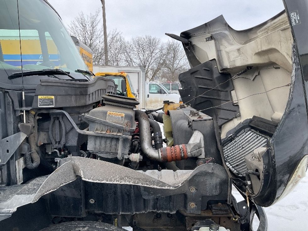 Medium Duty Box Truck-Light and Medium Duty Trucks-International-2018-4300-Brooklyn Park-MN-110,191\n\t\tmiles-$ 45,250 - Image 22