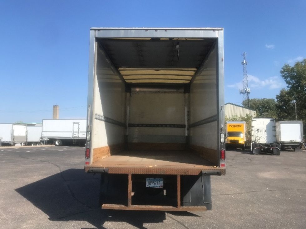 Medium Duty Box Truck-Light and Medium Duty Trucks-International-2018-4300-Brooklyn Park-MN-204,767\n\t\tmiles-$ 26,500 - Image 8