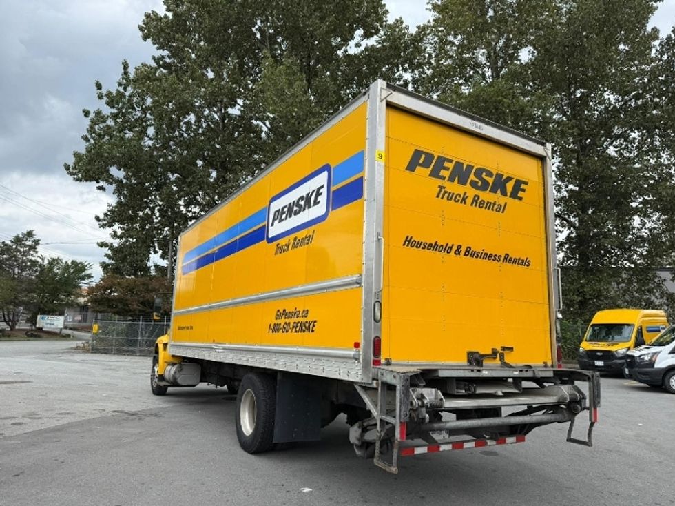 2018 International 4300 DuraStar 4300 photo 5