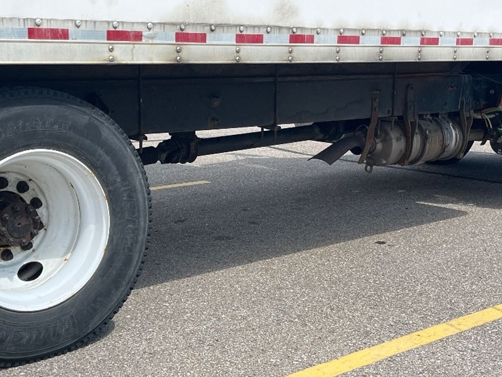 Medium Duty Box Truck-Light and Medium Duty Trucks-International-2018-4300-Byron Center-MI-205,880\n\t\tmiles-$ 29,250 - Image 14