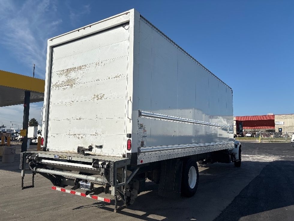 Medium Duty Box Truck-Light and Medium Duty Trucks-International-2018-4300-Columbus-OH-195,030\n\t\tmiles-$ 39,000 - Image 13