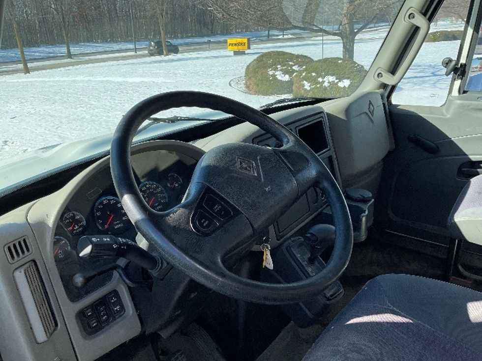 Medium Duty Box Truck-Light and Medium Duty Trucks-International-2018-4300-De Pere-WI-259,531\n\t\tmiles-$ 29,500 - Image 16