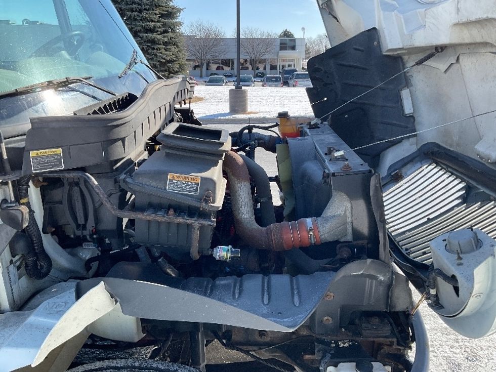 Medium Duty Box Truck-Light and Medium Duty Trucks-International-2018-4300-De Pere-WI-259,531\n\t\tmiles-$ 29,500 - Image 22