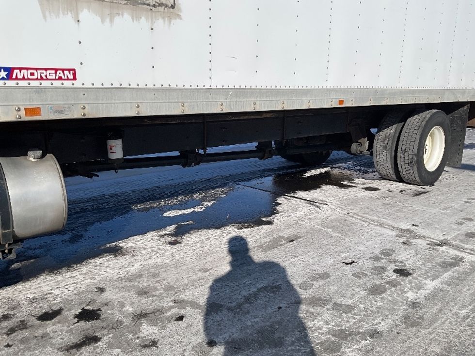 Medium Duty Box Truck-Light and Medium Duty Trucks-International-2018-4300-De Pere-WI-259,531\n\t\tmiles-$ 29,500 - Image 4