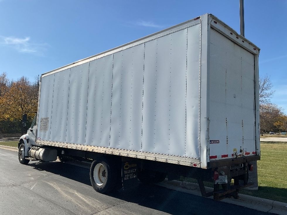 Medium Duty Box Truck-Light and Medium Duty Trucks-International-2018-4300-De Pere-WI-285,754\n\t\tmiles-$ 27,250 - Image 6