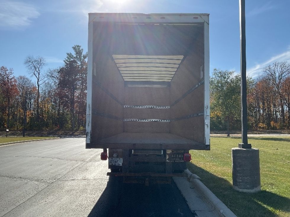 Medium Duty Box Truck-Light and Medium Duty Trucks-International-2018-4300-De Pere-WI-285,754\n\t\tmiles-$ 27,250 - Image 9