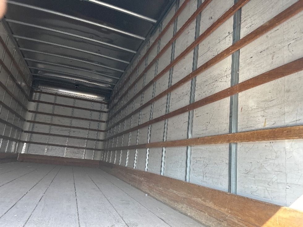 Medium Duty Box Truck-Light and Medium Duty Trucks-International-2018-4300-El Paso-TX-149,620\n\t\tmiles-$ 48,500 - Image 12