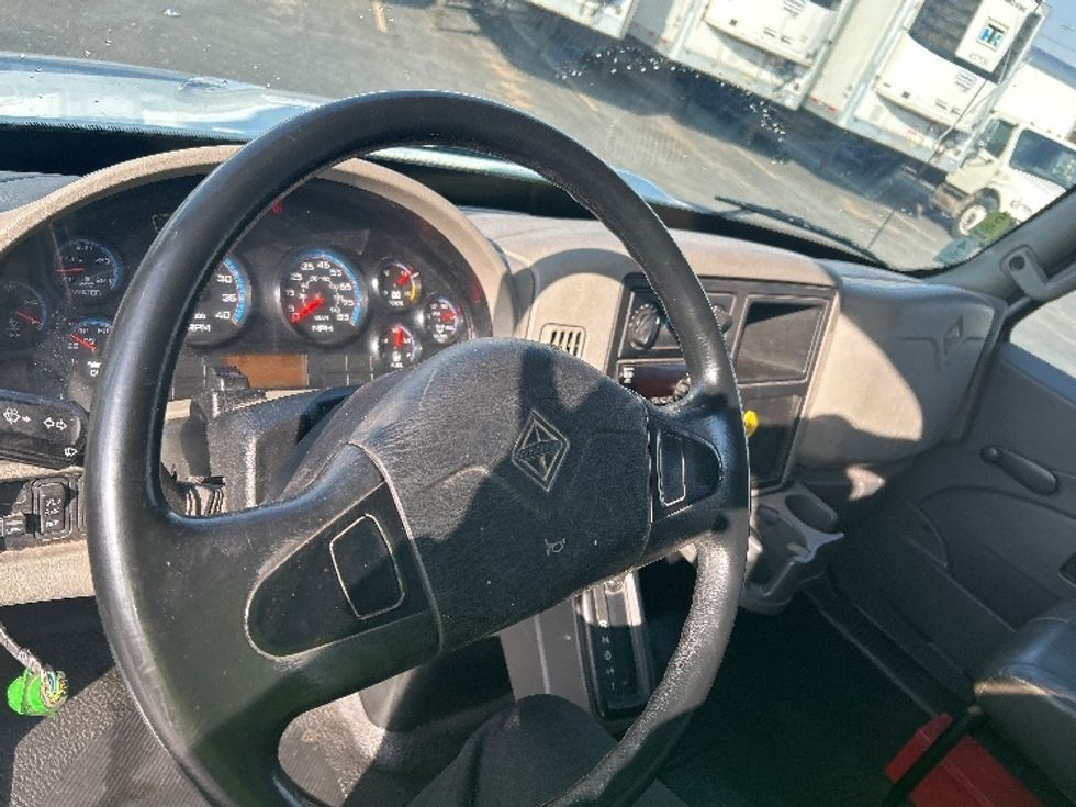 Medium Duty Box Truck-Light and Medium Duty Trucks-International-2018-4300-El Paso-TX-149,620\n\t\tmiles-$ 48,500 - Image 17