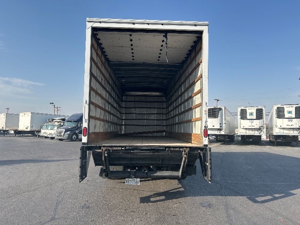 Medium Duty Box Truck-Light and Medium Duty Trucks-International-2018-4300-El Paso-TX-149,620\n\t\tmiles-$ 48,500 - Image 8
