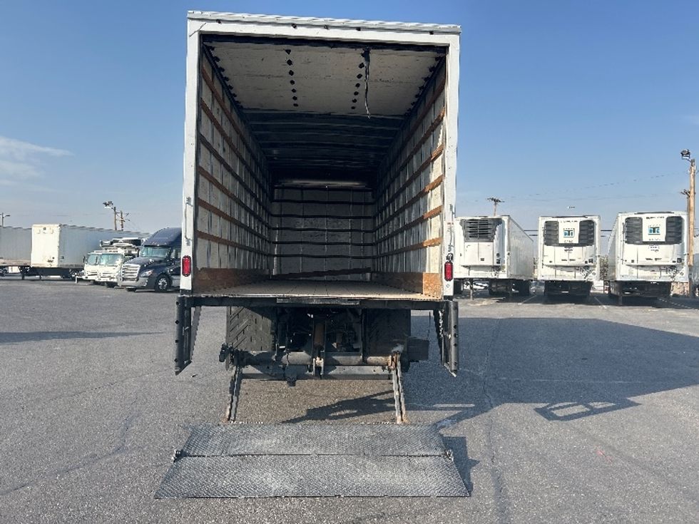 Medium Duty Box Truck-Light and Medium Duty Trucks-International-2018-4300-El Paso-TX-149,620\n\t\tmiles-$ 48,500 - Image 9