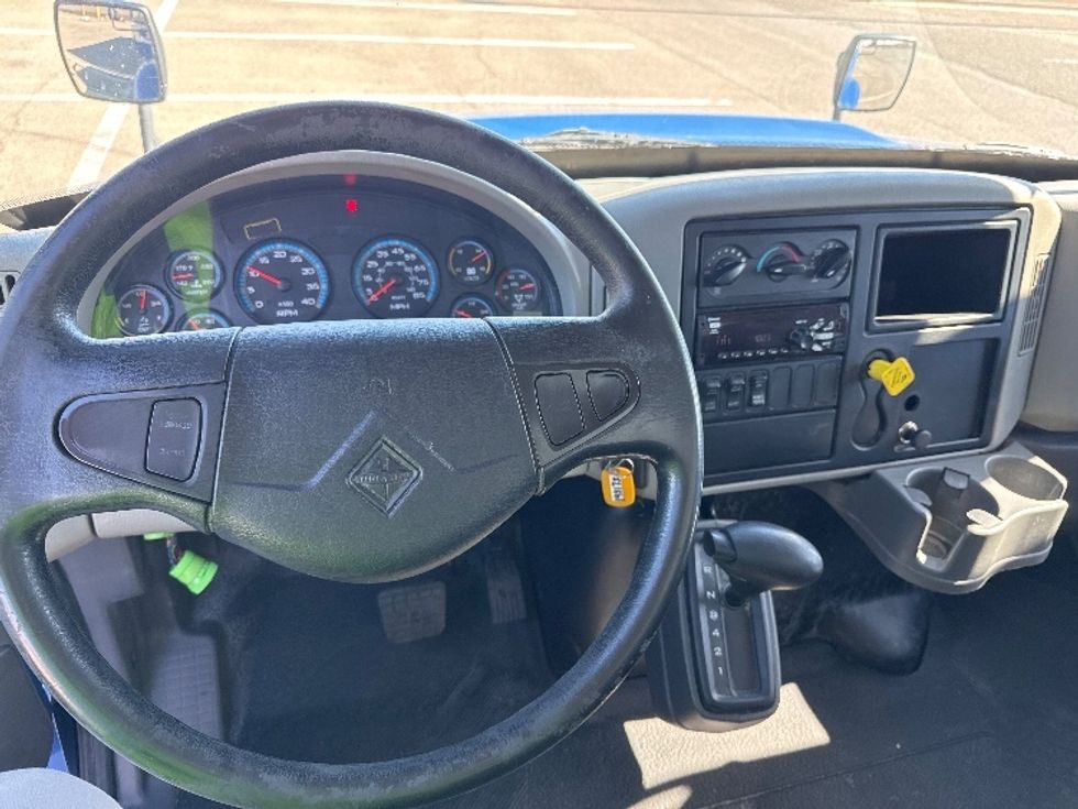Medium Duty Box Truck-Light and Medium Duty Trucks-International-2018-4300-El Paso-TX-180,568\n\t\tmiles-$ 45,500 - Image 18