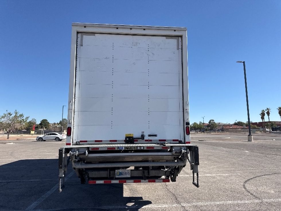 Medium Duty Box Truck-Light and Medium Duty Trucks-International-2018-4300-El Paso-TX-180,568\n\t\tmiles-$ 45,500 - Image 7