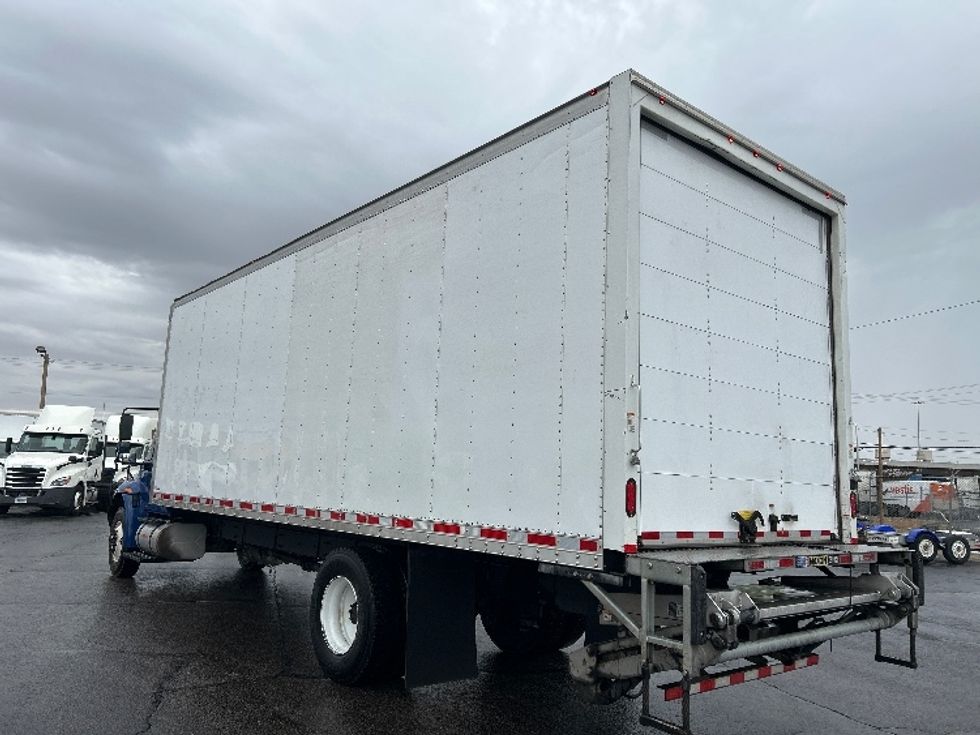Medium Duty Box Truck-Light and Medium Duty Trucks-International-2018-4300-El Paso-TX-283,666\n\t\tmiles-$ 29,250 - Image 6